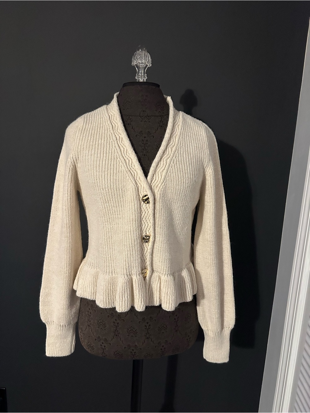Maeve Anthropologie Cropped Gold Button Ruffle bottom Cardigan V Neck